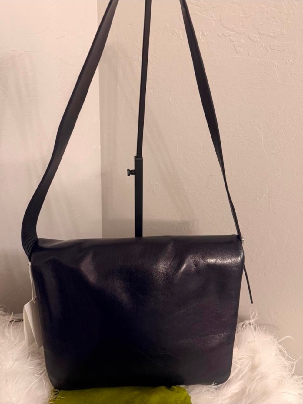 Tory Burch Large Runway Charlie Shoulder Bag in Perfect Navy - Picture 3 of 6